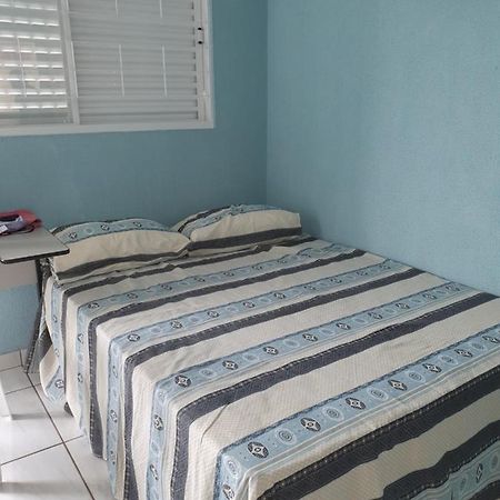 Kitnet Camiloca 3 Apartman Campo Grande  Kültér fotó